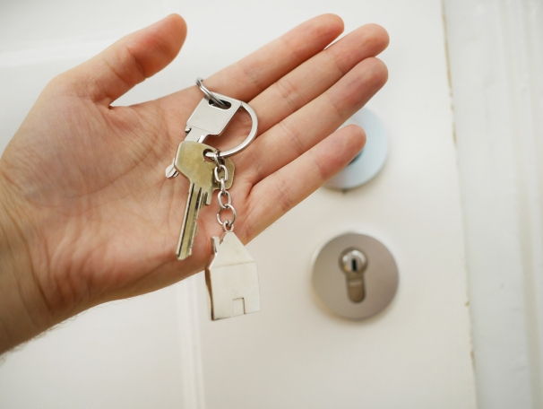 https://DanielD.StopRentingStartOwning.com